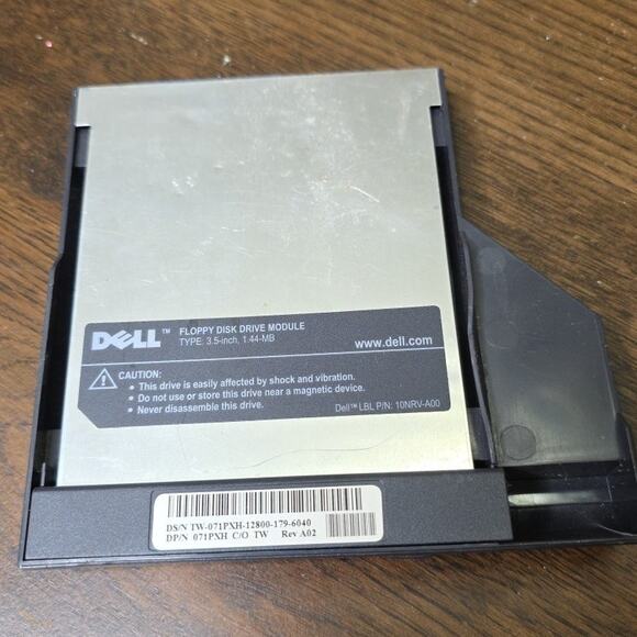 Dell 3.5” 1.44 MB Floppy Disk Drive Module 10NRV-A00 (3) - Picture 1 of 16